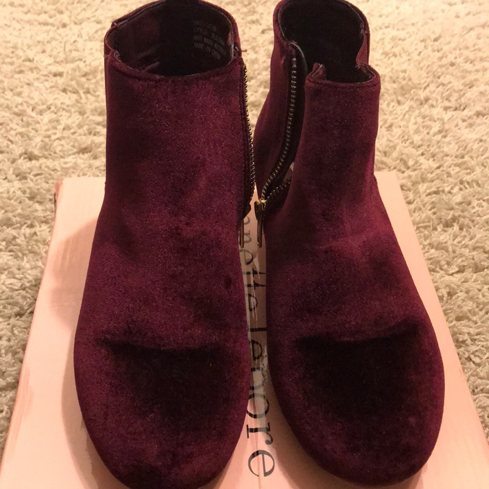 Burgundy suede boots
